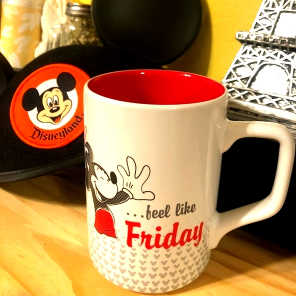 TWO Disney mugs (bundle) - Picture 3 of 6